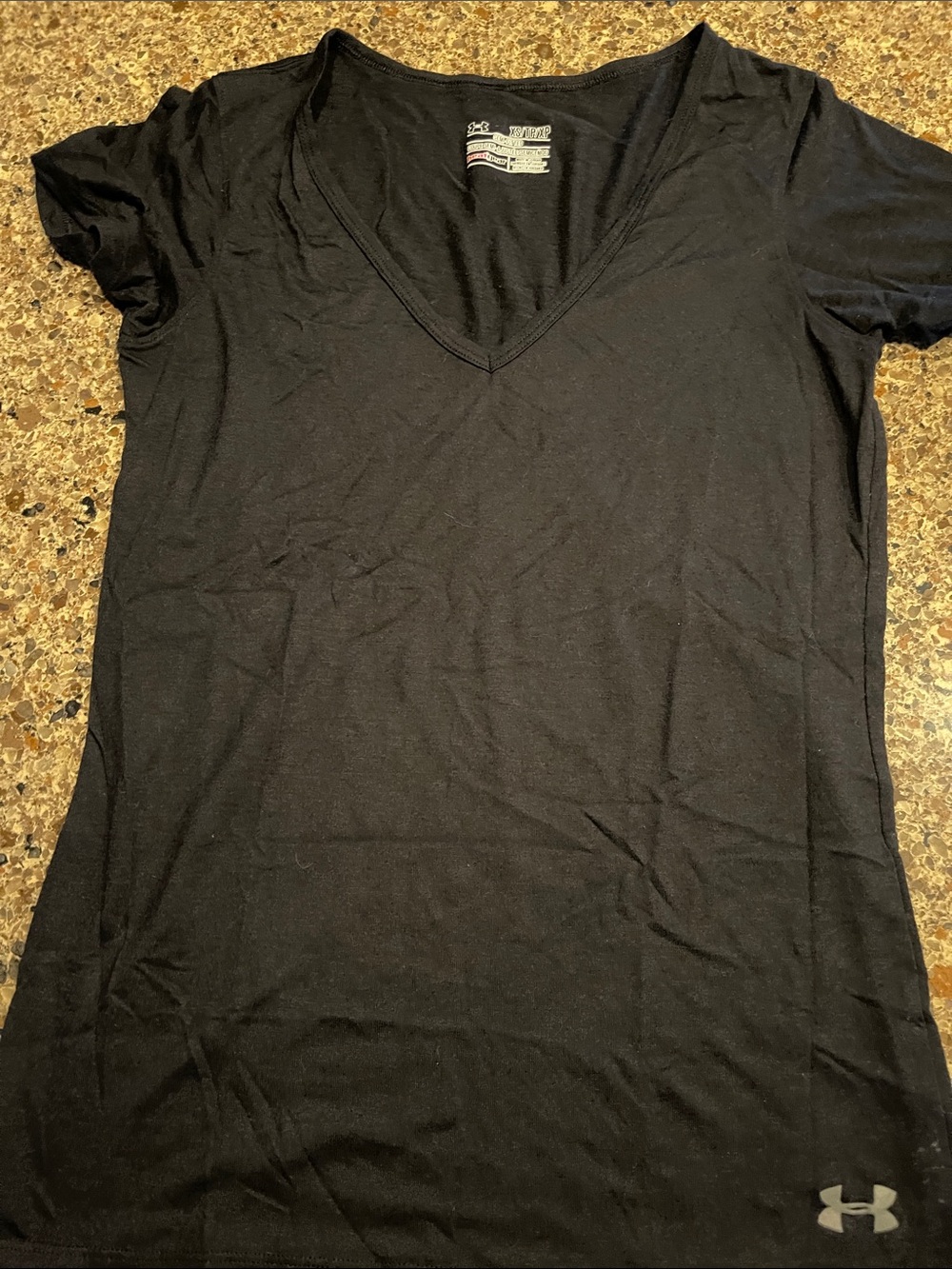 Under Armour Black V-Neck Short Sleeve Women's Performance Tee
